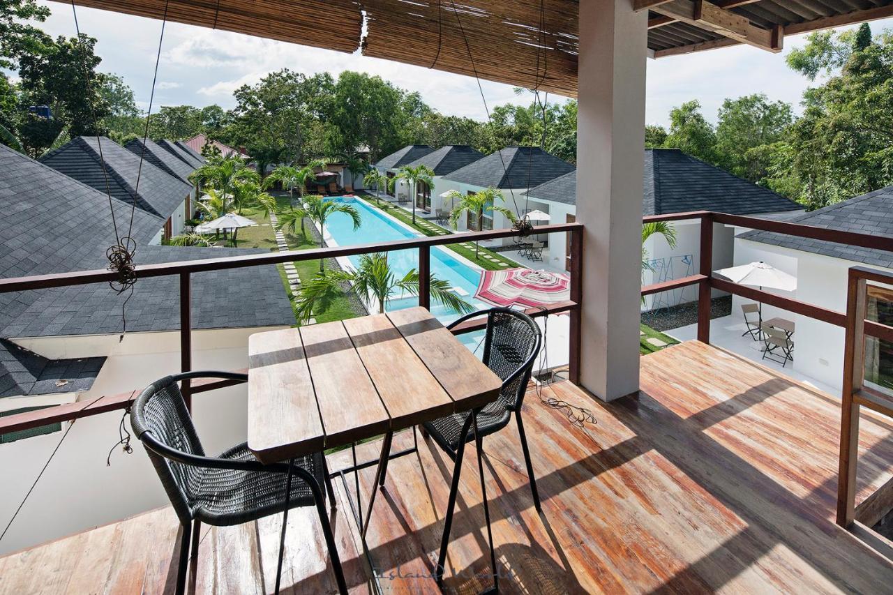 Island World Panglao